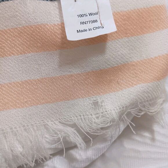 J Crew 100% Wool Scarf Striped Peach White Blue - Picture 11 of 11